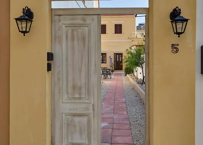 Vasileios Moments * עיר רודוס