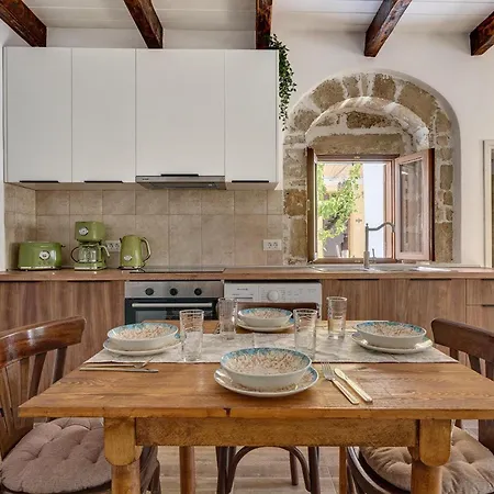 公寓 Vasileios Moments Rhodes City